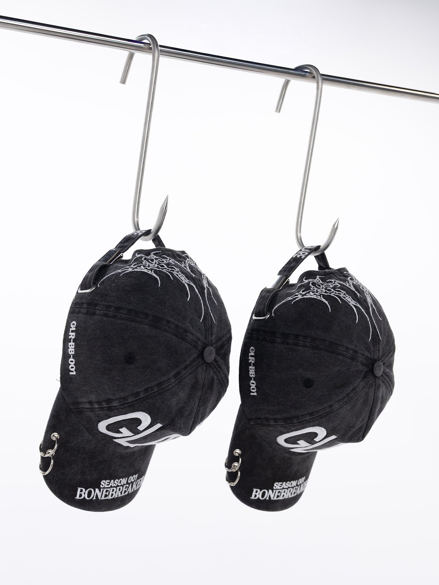 PRETTY DAMAGE CAP – GLARE